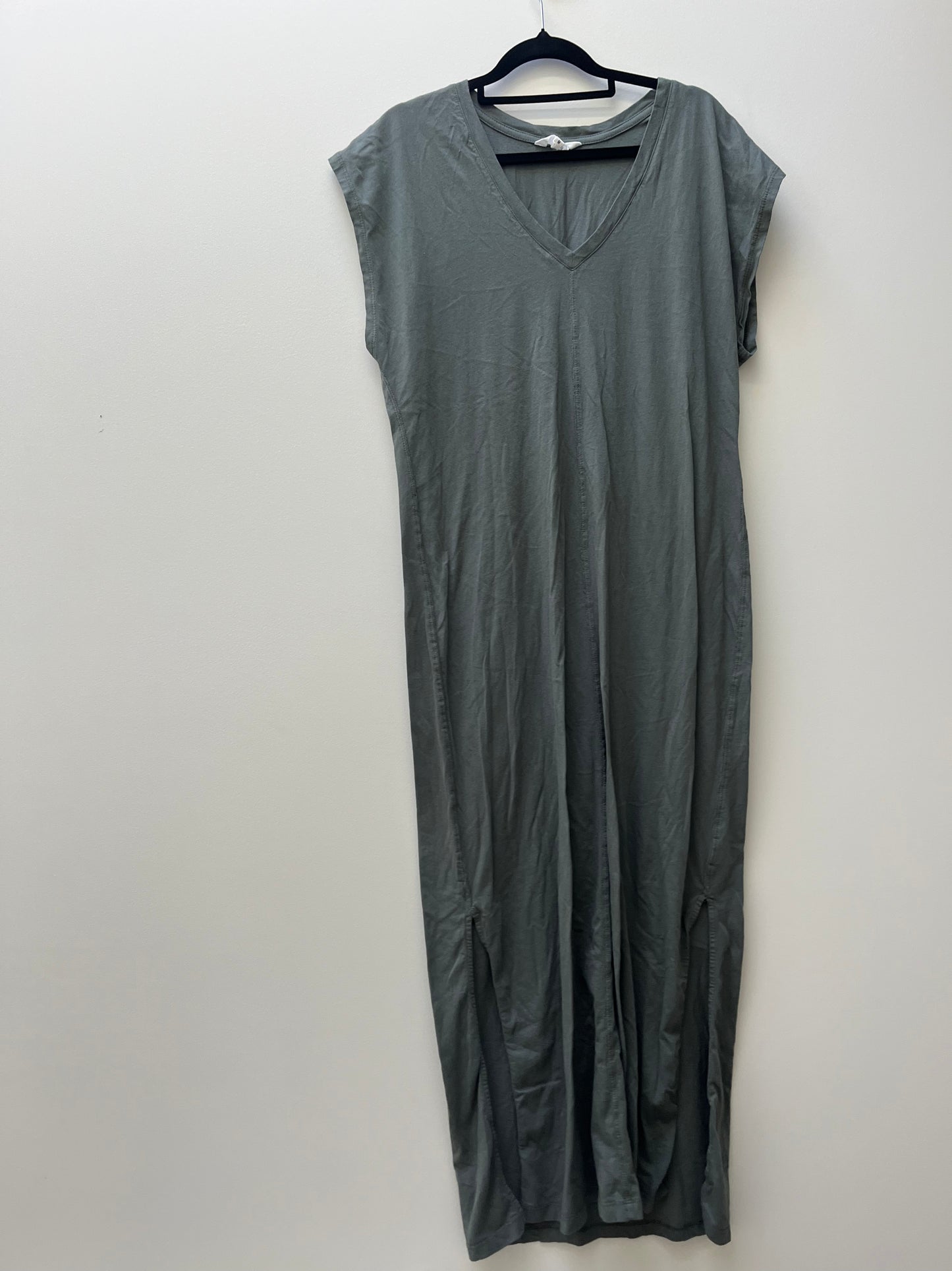Max Dress - Size M