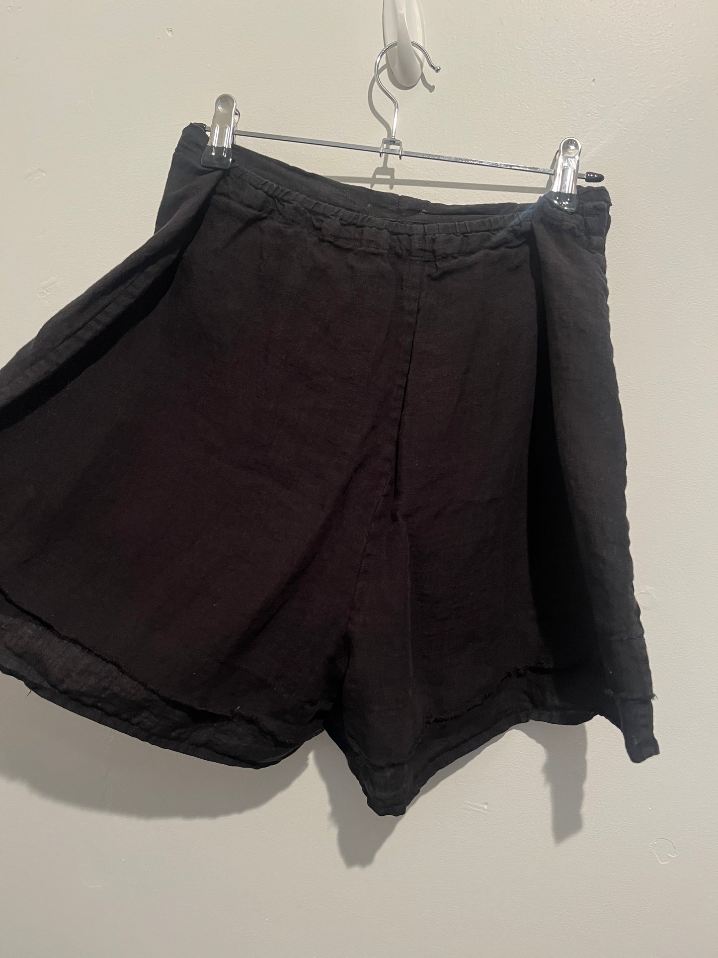 Marle Shorts - Size 12