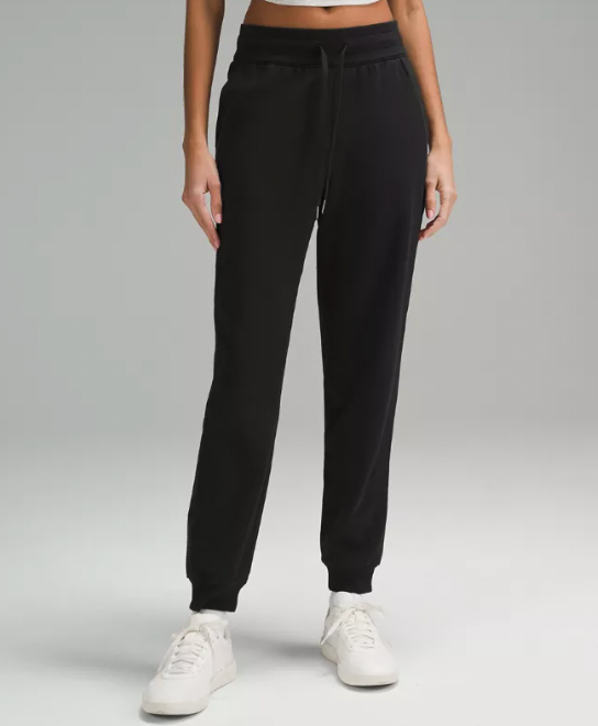Lululemon Pants - Size 8