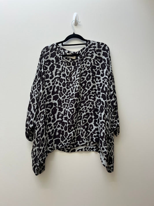 Adine&Co Top - Size M