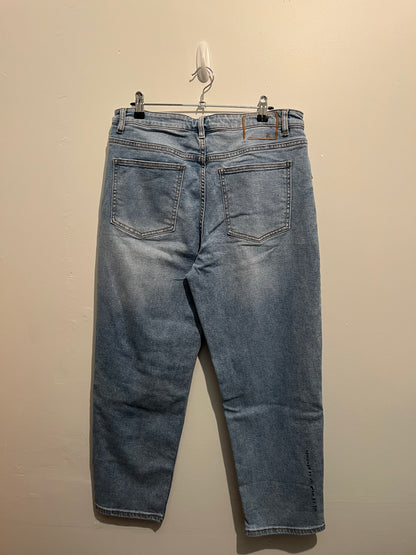 Federation Jeans - Size Medium