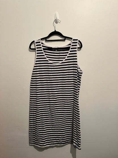 Augustine Pretty Basic Dress - Size XL