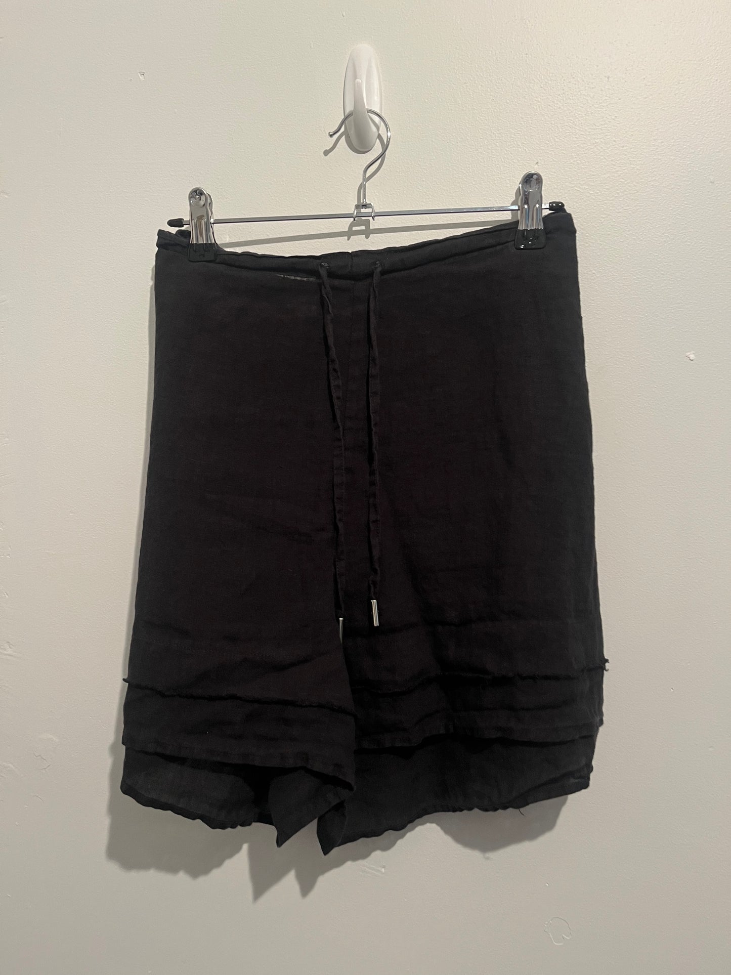 Marle Shorts - Size 12