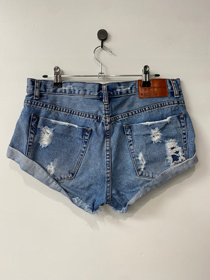 One Teaspoon Shorts - Size 28