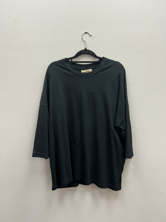 Adine & Co Tee - Size S