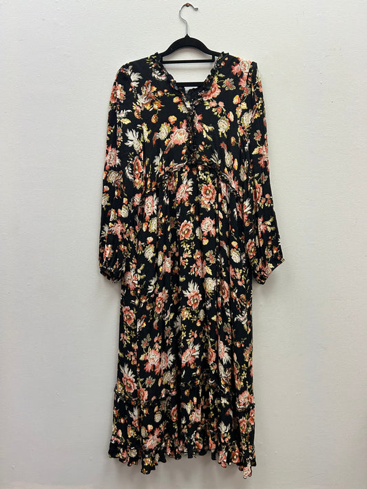 Isle of Mine Dress - Size M