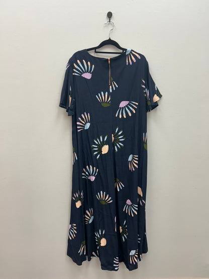 Elm Dress - Size 12