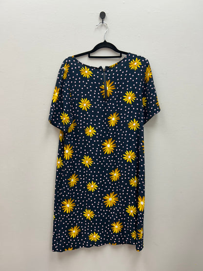 Elm Dress - Size 10