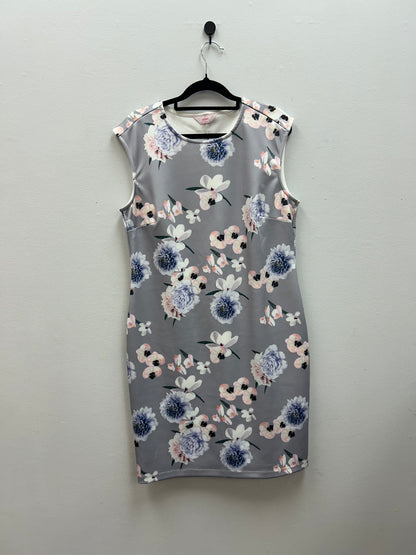 Urban Dress - Size 14