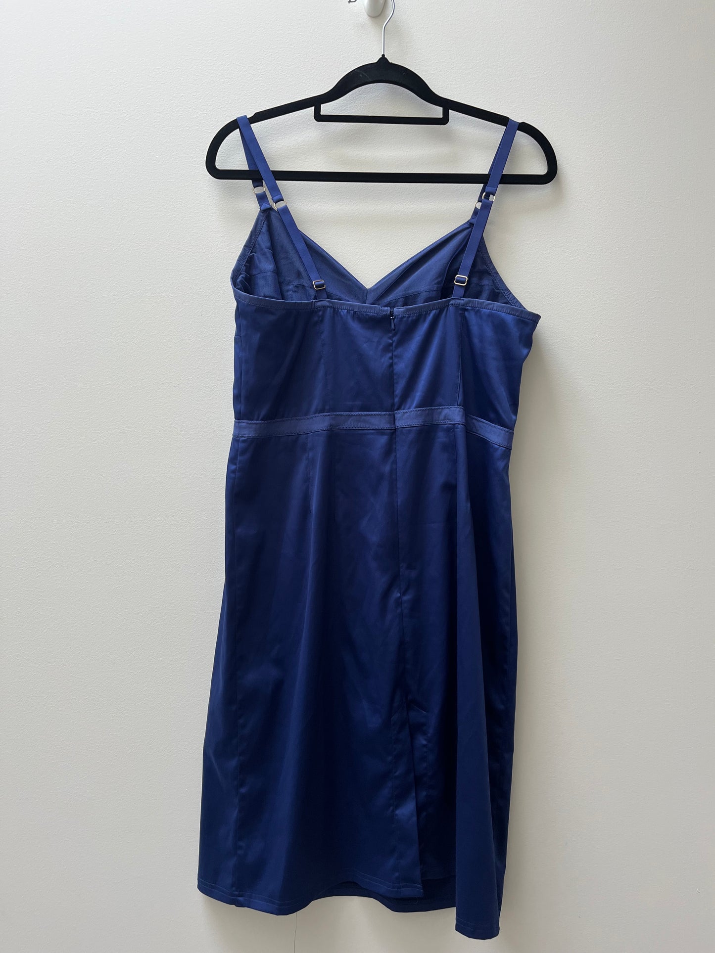 Elle Macpherson Dress - Size XS