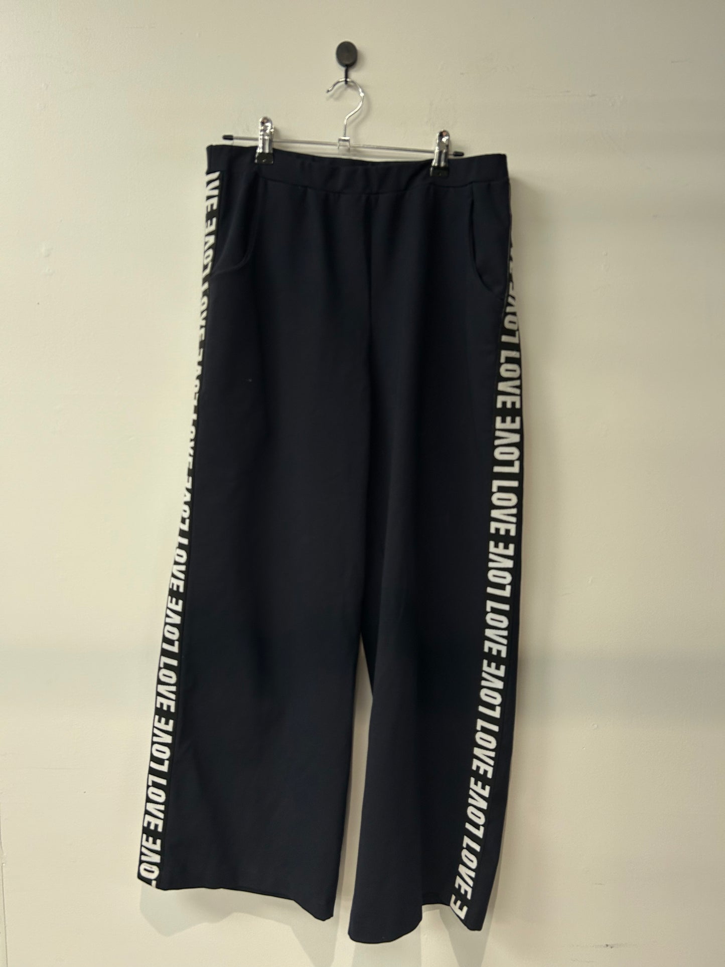 Jaclyn M Pants - Size 10