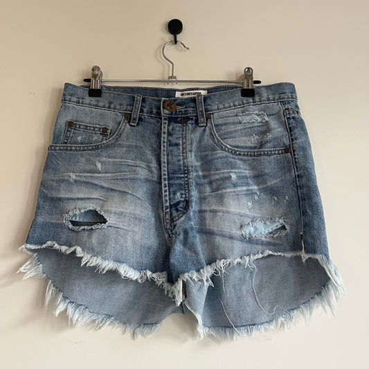 One Teaspoon Shorts - Size 28